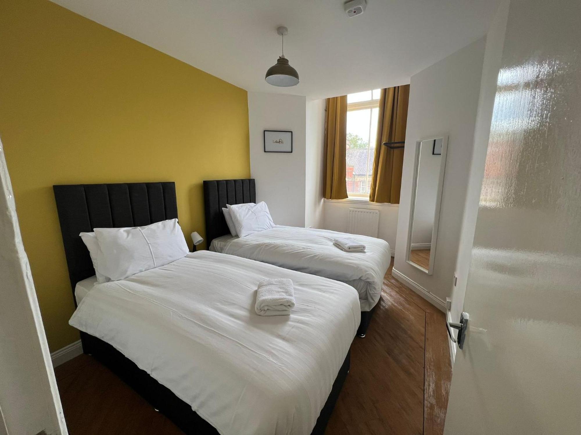 Great Offers On Long Stays!! Laluna Apartments Gateshead Exteriör bild