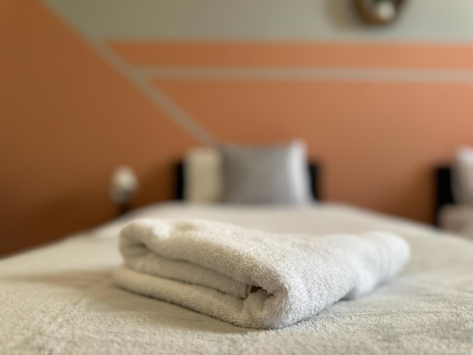 Great Offers On Long Stays!! Laluna Apartments Gateshead Exteriör bild