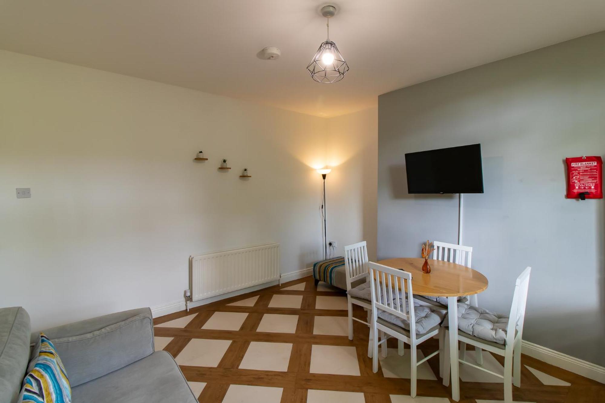 Great Offers On Long Stays!! Laluna Apartments Gateshead Exteriör bild